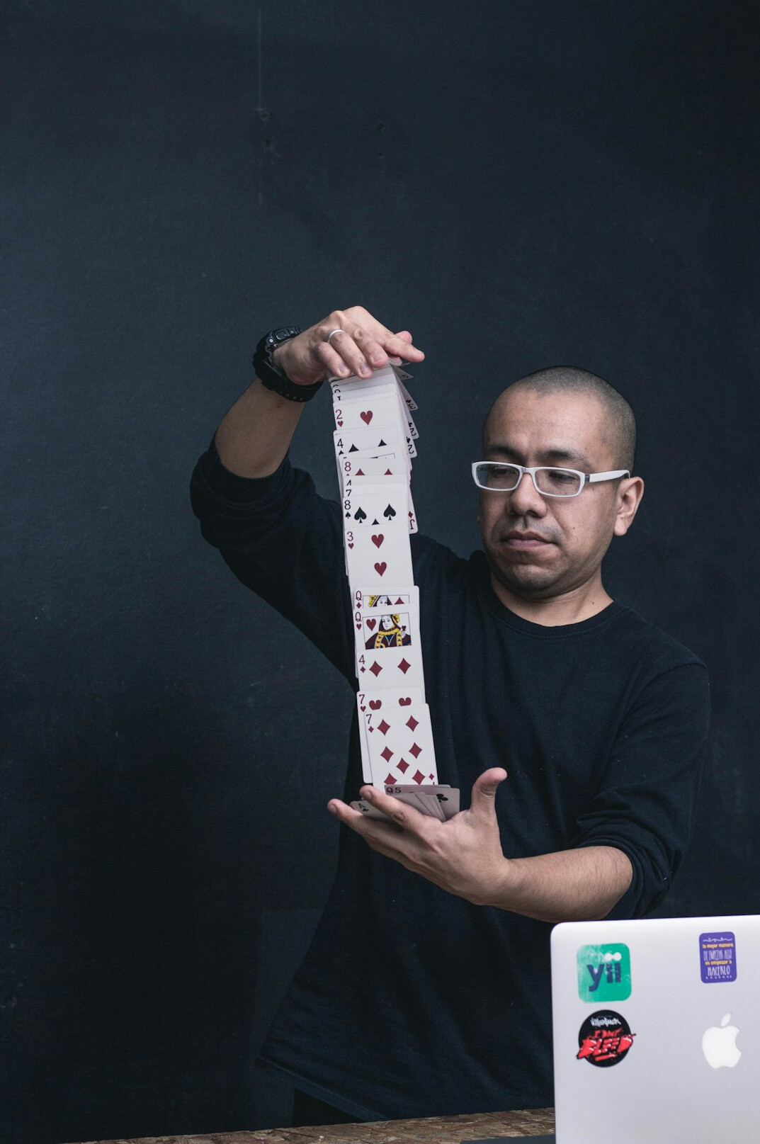 japanese teacher explaining code